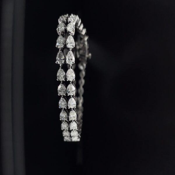 5 CTW Pear Lab Grown Diamond Tennis Bracelet – East-West, 7 inches - Image 3