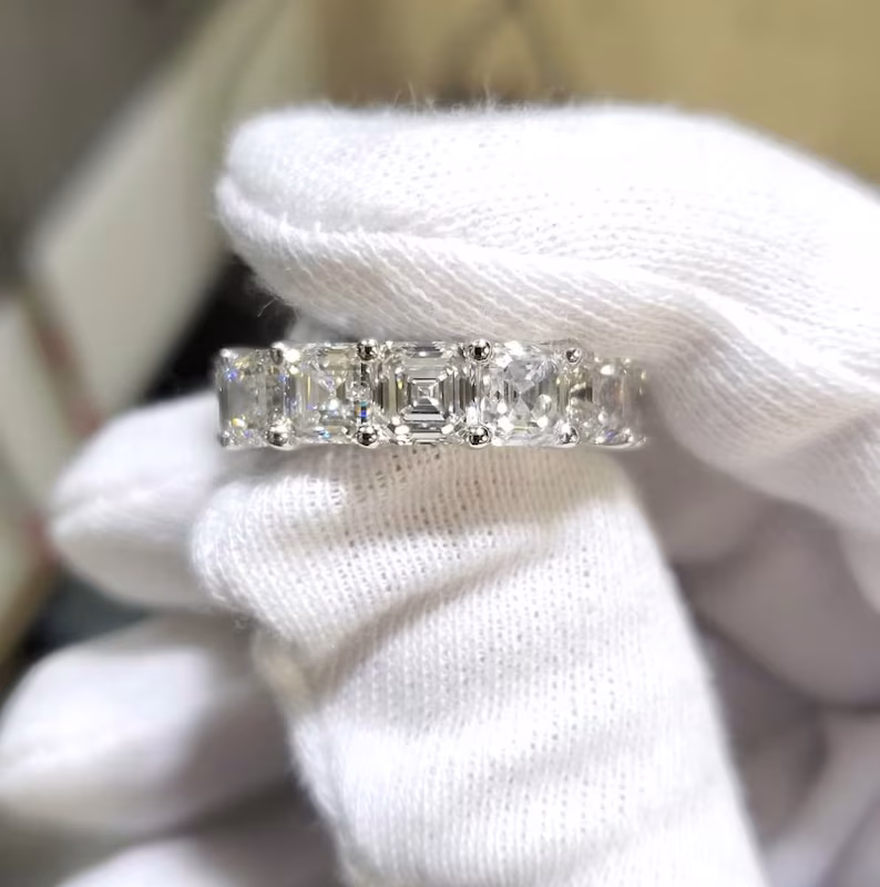 10ct Carat Ascher Cut Diamond Eternity Band Ring E-F Color VVS Clarity Common Prong Platinum U-Shaped Lab Diamond CVD